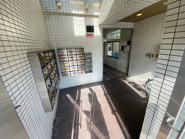 グレイスガーデン豊中のエントランス