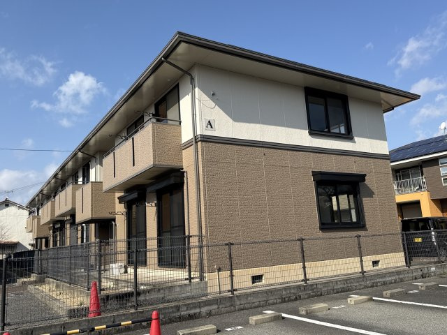 サニーハイツ田寺　A棟の外観