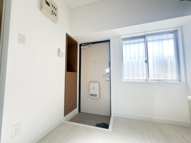 池本マンションの玄関