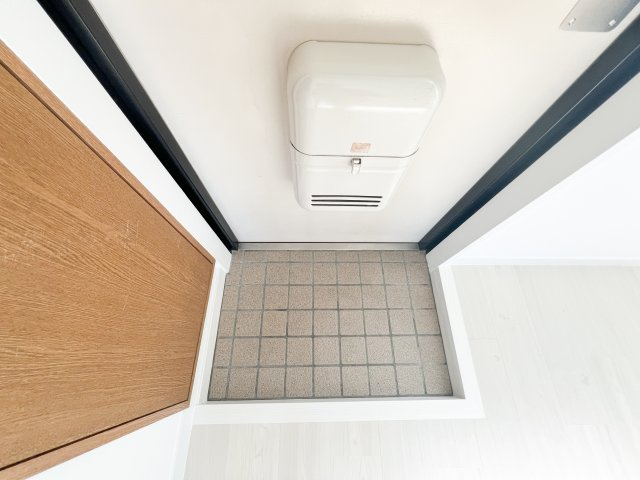 池本マンションの玄関