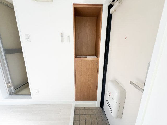 池本マンションの玄関