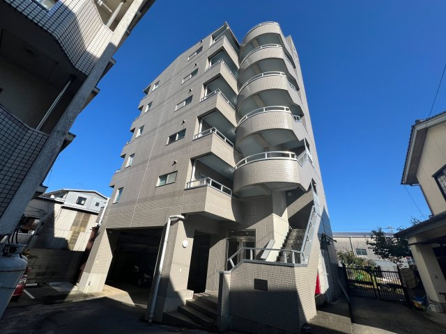 池本マンションの外観