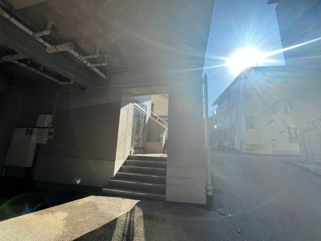 池本マンションのエントランス