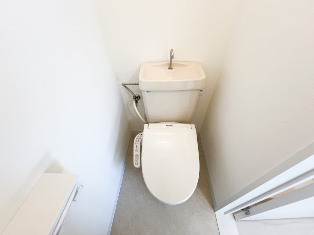 池本マンションのトイレ