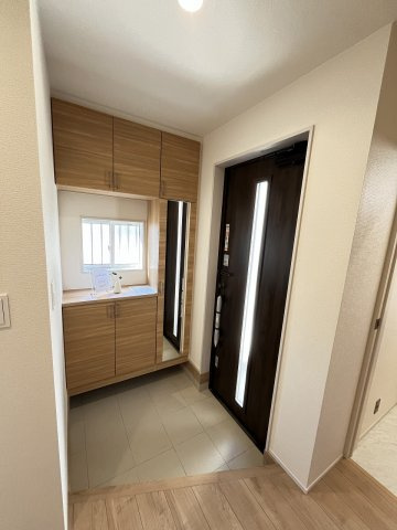 【外観】 | 糟屋郡志免町王子2丁目　1号棟（全8棟）【仲介手数料無料・0円】 | 現地写真。