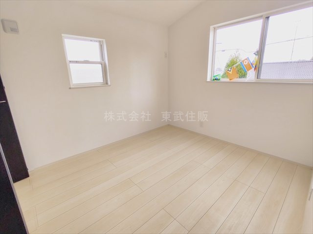 【内装】 | 富士見市羽沢第２ | 洋室4.5帖、明るい洋室です