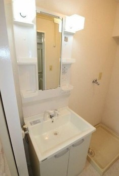 【独立洗面台】 | モンシャトー高円寺 | 嬉しい独立洗面台付き。