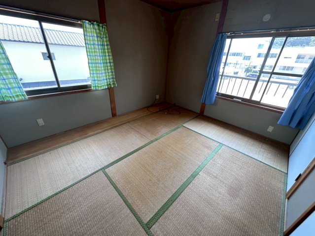 高知市横浜東町　1棟アパートの和室