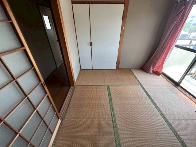 高知市横浜東町　1棟アパートの和室