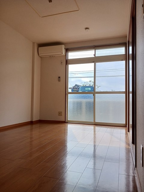 エスポワール石渡の洋室