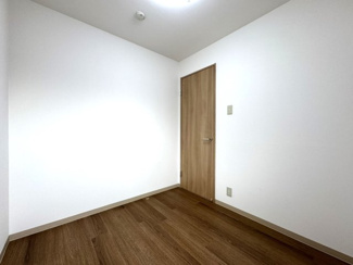 【洋室】 | 衣笠西馬場町テラスハウス