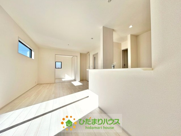 加須市南大桑　新築一戸建て　05　リーブルファインの居間・リビング