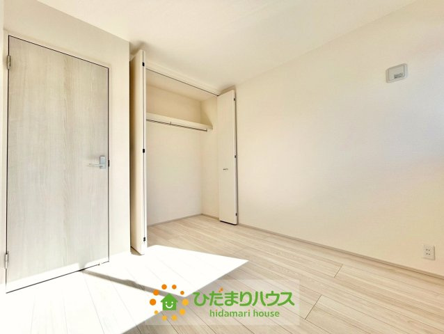 加須市南大桑　新築一戸建て　05　リーブルファインの収納