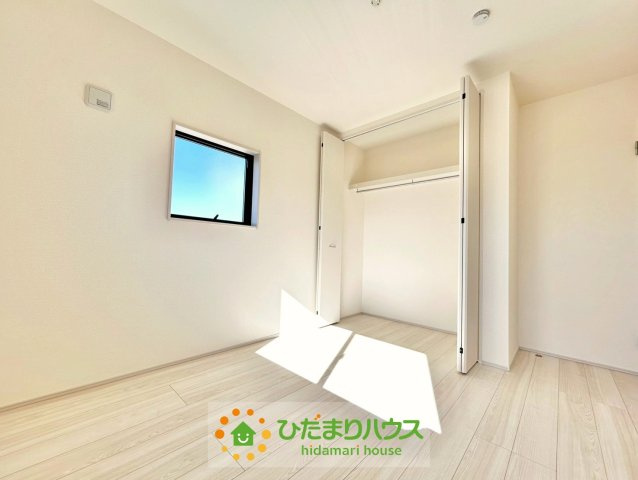 加須市南大桑　新築一戸建て　05　リーブルファインの収納