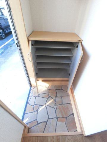 【玄関】 | ビーバープレイス五井　D