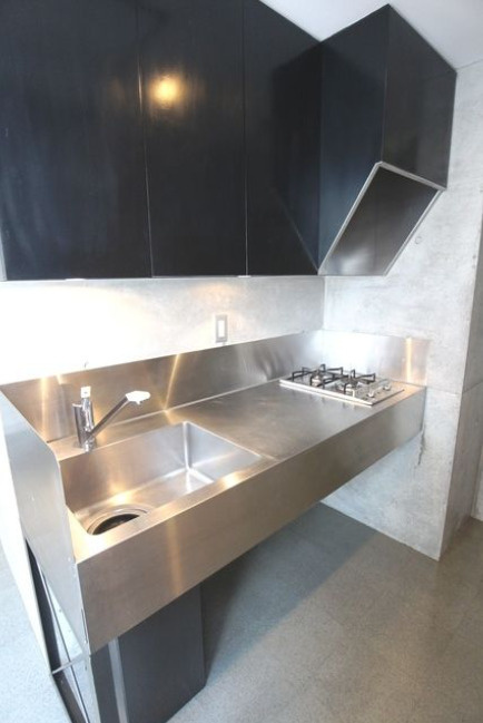 アルシェドゥ　角部屋　オートロック　二面採光のキッチン