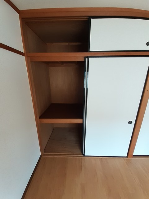 グリーンハイツ本宿Ａの収納