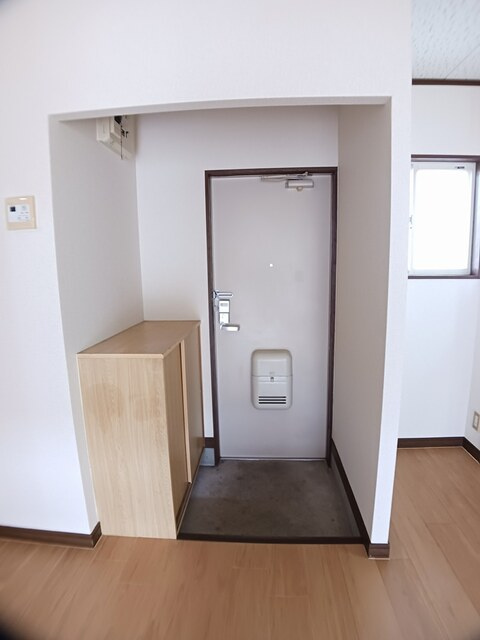 グリーンハイツ本宿Ａの玄関