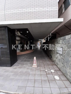 【エントランス】 | エテルネル・パレ | 毎日通るエントランスはこのようになっています