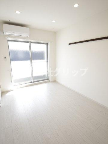 リブリ・井土ヶ谷の洋室