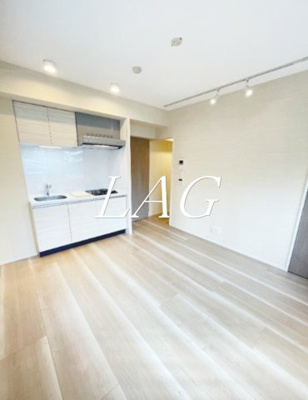 【居間・リビング】 | ＶＥＲ ＦＬＡＴ | 洋室のお部屋です。