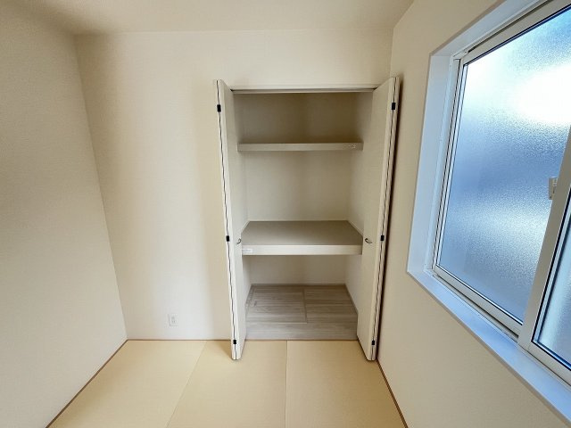 【収納】 | 糟屋郡志免町王子2丁目　2号棟（全8棟）【仲介手数料無料・0円】 | 現地写真。