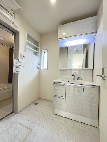 【洗面所】 | 糟屋郡志免町王子2丁目　2号棟（全8棟）【仲介手数料無料・0円】 | 現地写真。