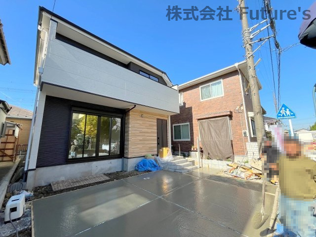 吉川市中曽根2丁目　新築戸建　全1棟の外観|現地の写真になります。