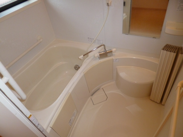 【浴室】 | タウンハウスセリージュA