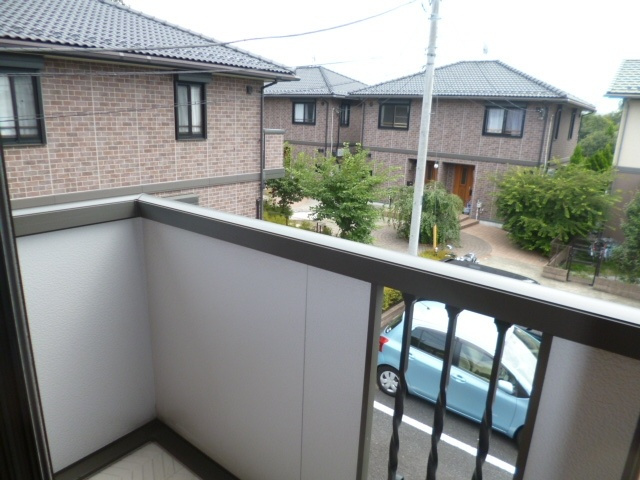 【バルコニー】 | タウンハウスセリージュA