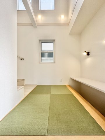 中央区雄踏町宇布見　全3棟の和室|リビングと繋がる和の空間。ほっと心が安らぐ場所になります。