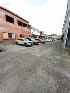 【駐車場】