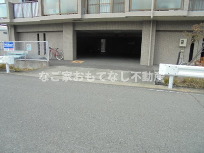 【駐車場】 | サンホームいの子