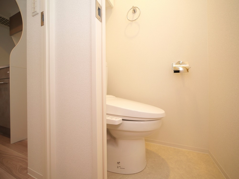セレニテ新大阪エクラのトイレ