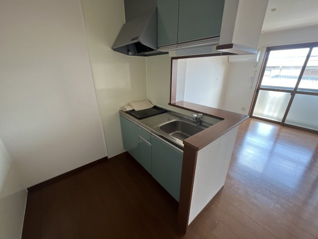 サンライズ清水のキッチン