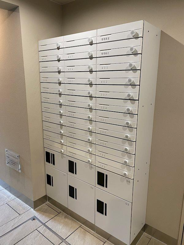 ＡＲＣＯＢＡＬＥＮＯ　ＳＨＩＮＩＴＡＢＡＳＨＩのエントランス