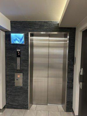 ＡＲＣＯＢＡＬＥＮＯ　ＳＨＩＮＩＴＡＢＡＳＨＩのロビー