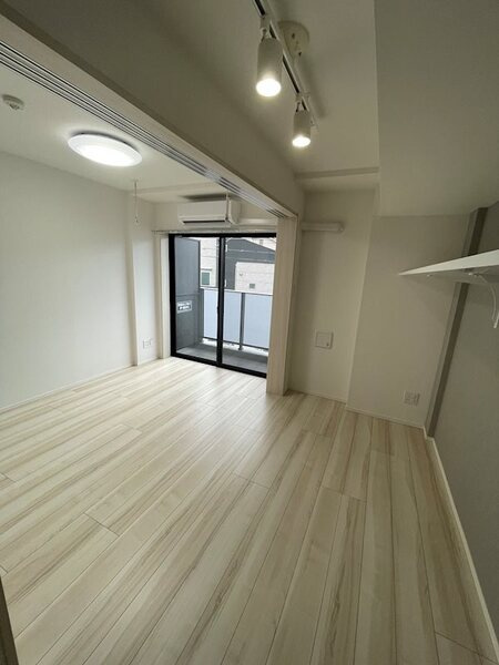 ＡＲＣＯＢＡＬＥＮＯ　ＳＨＩＮＩＴＡＢＡＳＨＩの居間・リビング