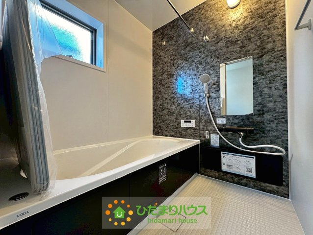 加須市南大桑　新築一戸建て　06　リーブルファインの浴室