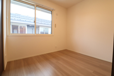 【洋室】 | ノーブル スクエアB