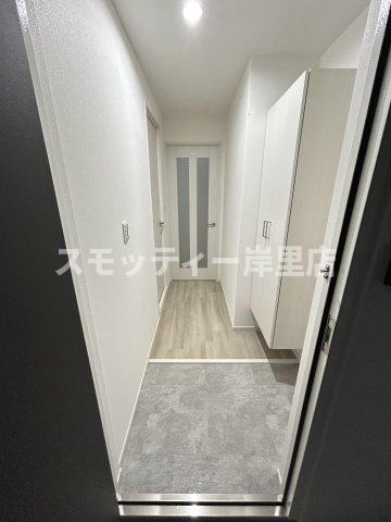ソリティア鶴見橋の玄関