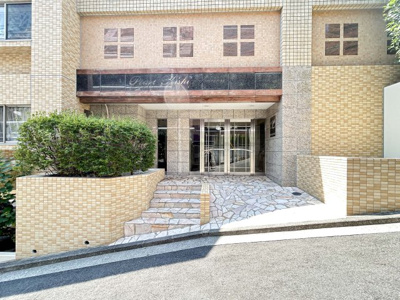 【エントランス】 | パール岸谷公園