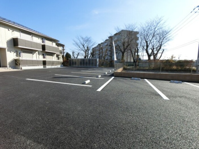 【駐車場】 | イーストコート Ｂ | 駐車場