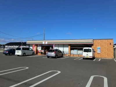  | イーストコート Ｂ | セブンイレブン宇都宮石井南店（704ｍ）