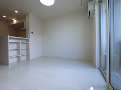 【居間・リビング】 | イーストコート Ｂ | ＬＤＫ