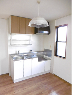 【キッチン】 | ファミーユシャトー