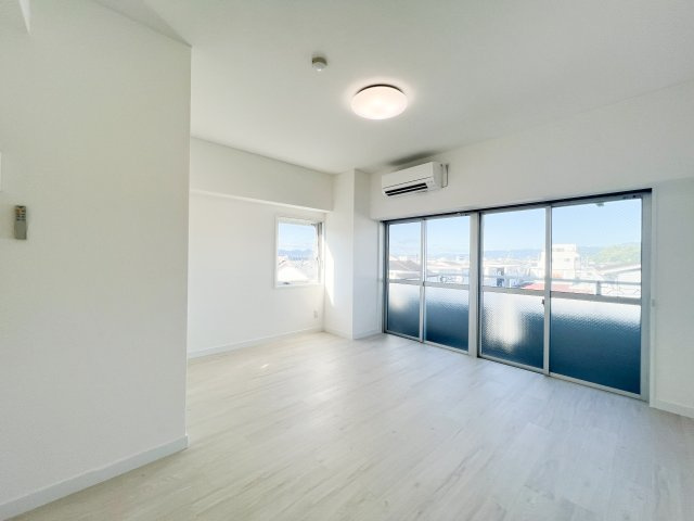 池本マンションの洋室