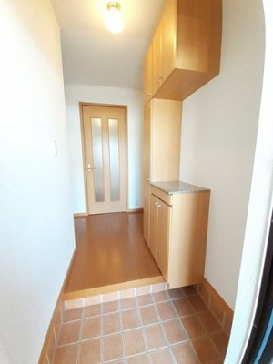 【玄関】 | ウエストスクエアＣ棟