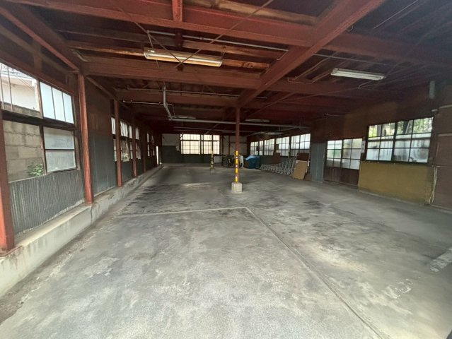 コーポKの駐車場