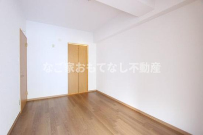 【内装】 | プルミエマルシェ